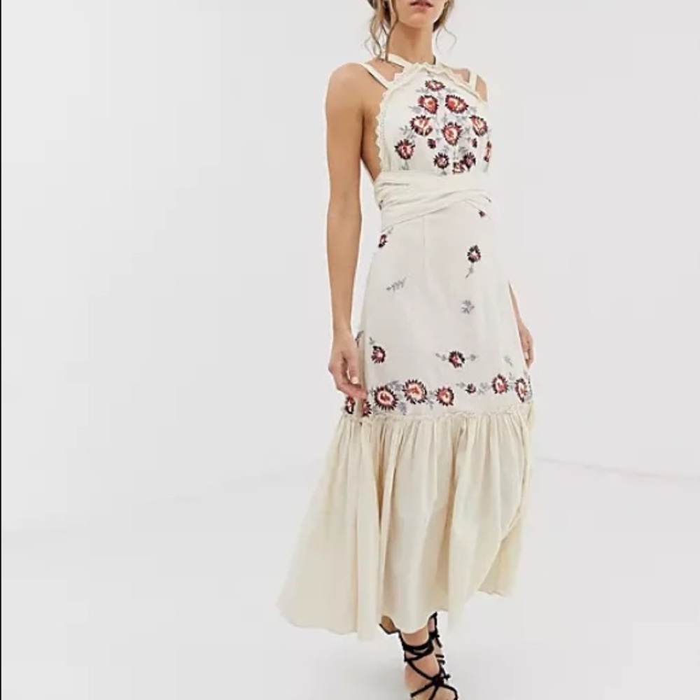 Chrysanthemum Embroidered Dress (New with tags)